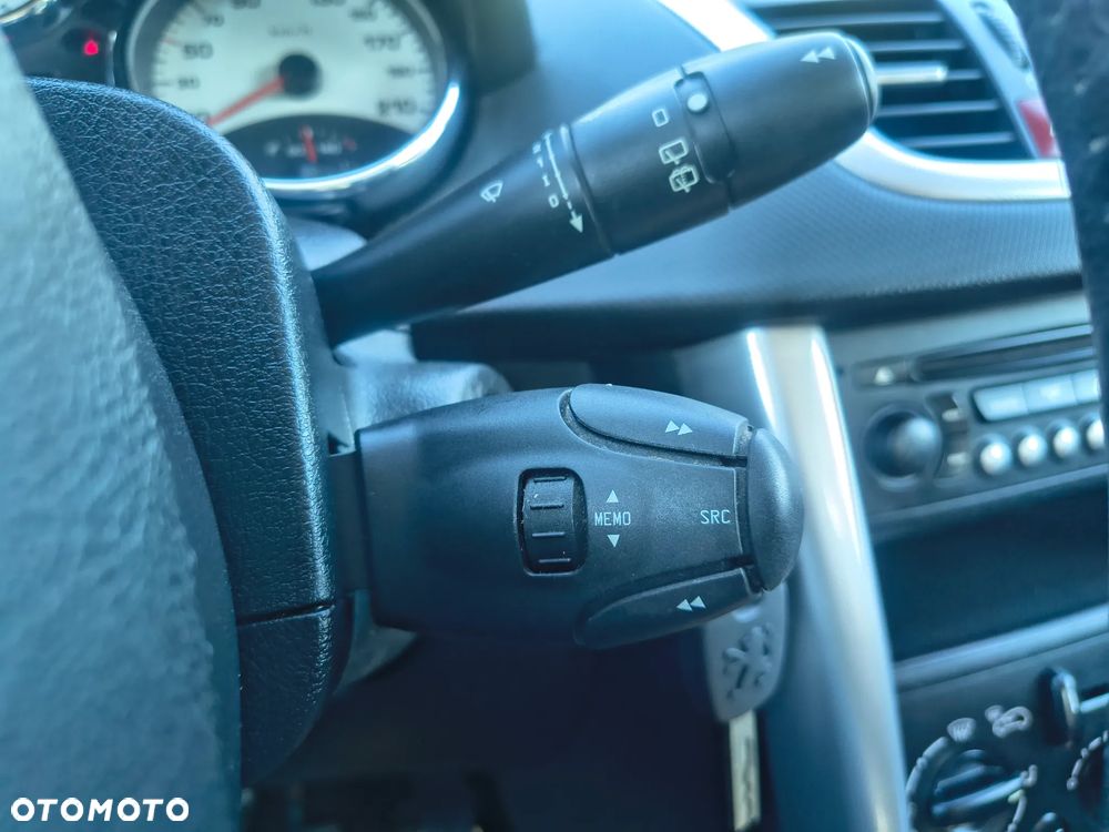 Peugeot 207 120 Sportium - 22