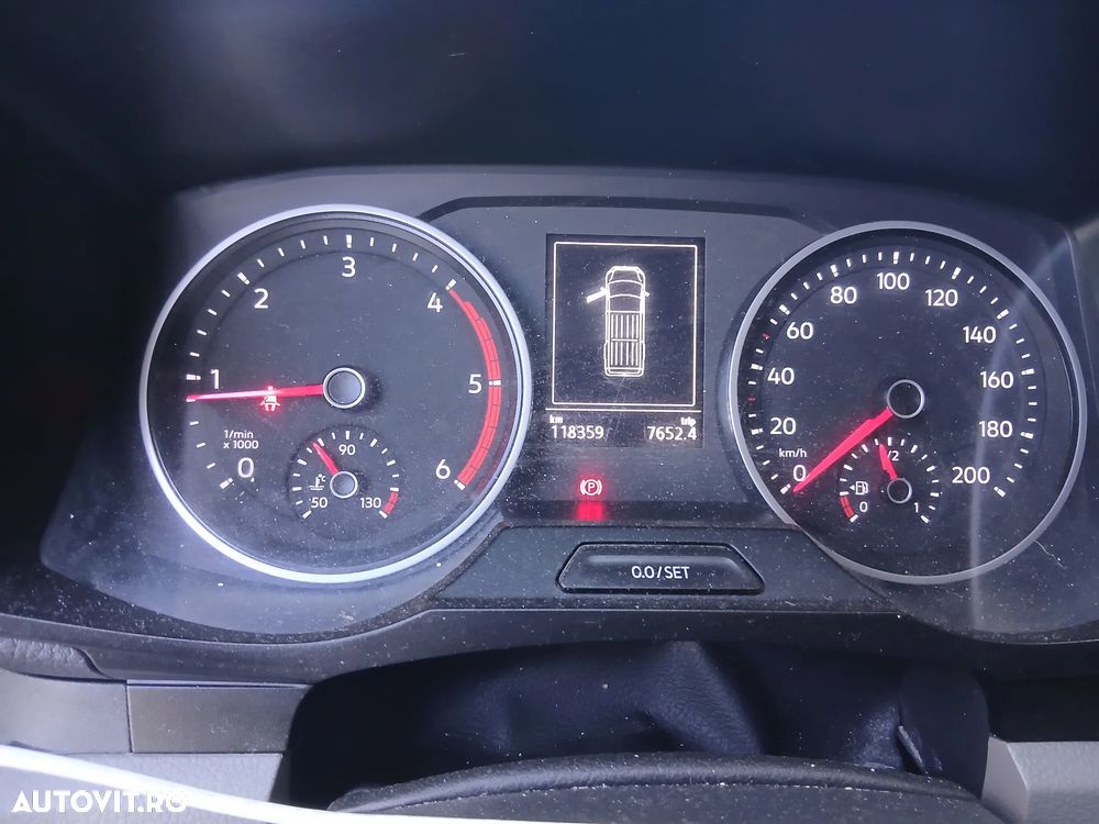 Volkswagen Crafter - 14
