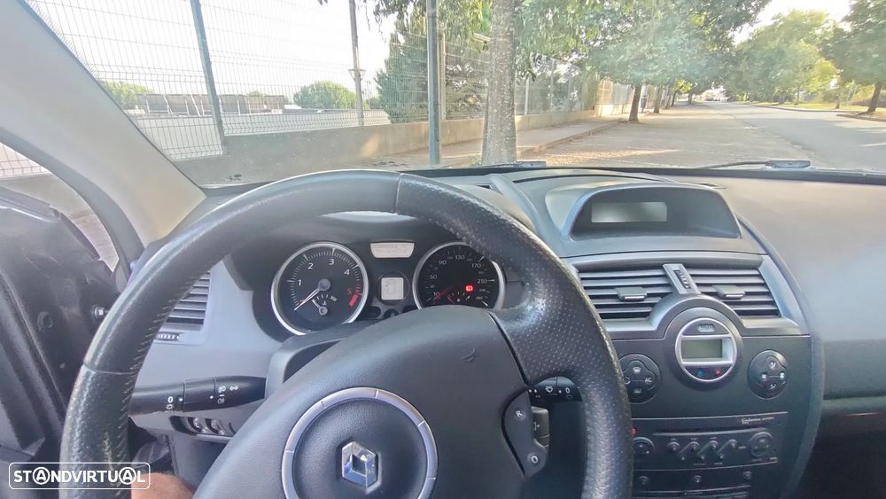 Renault Mégane Break 1.5 dCi Confort - 10