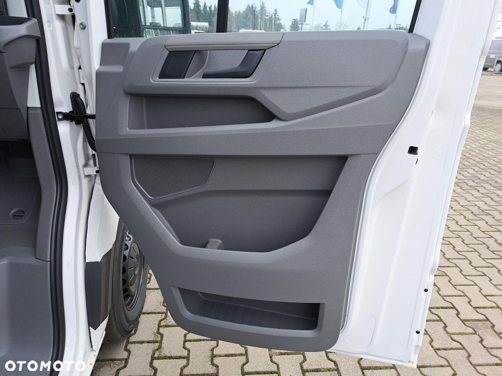 Volkswagen Crafter 35 furgon , 2,0 TDI 177KM, przedni, 6-bieg manualna 3640 mm, Euro 6 - 15