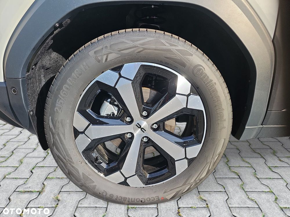 Dacia Duster 1.8 Hybrid 155 Journey MMT - 25