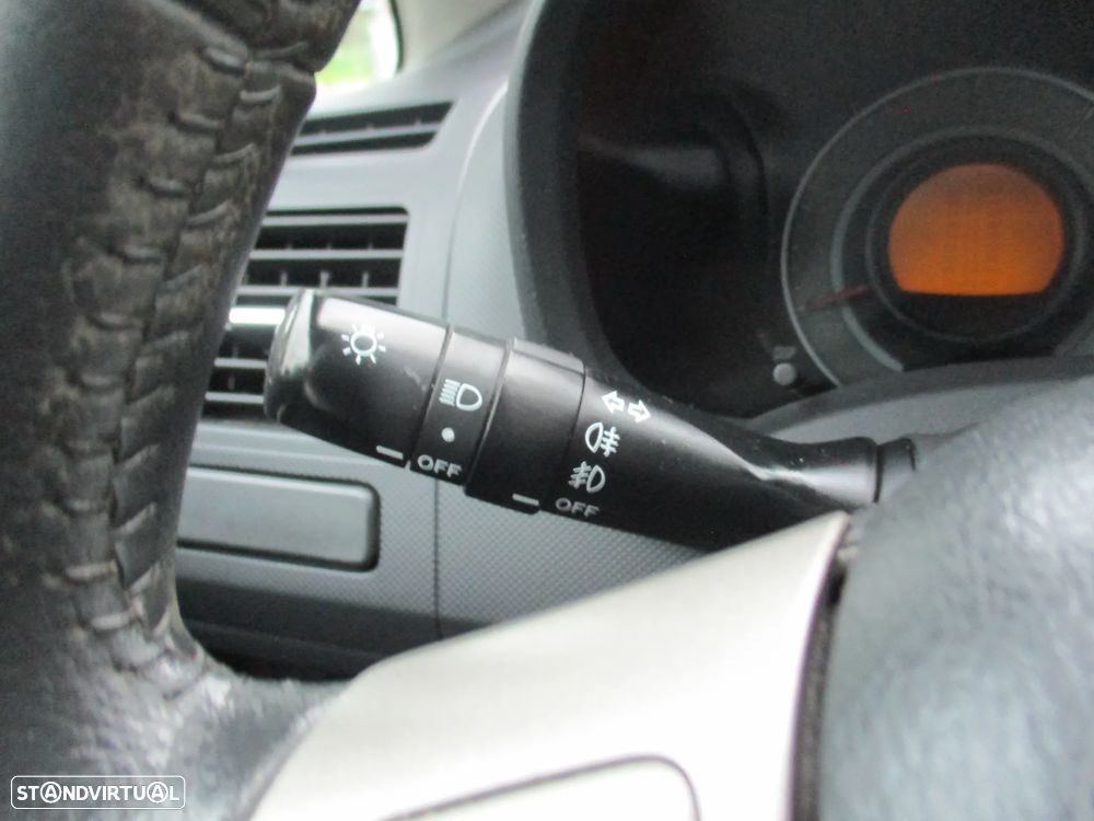 Toyota Auris 1.4 D-4D Luna - 14