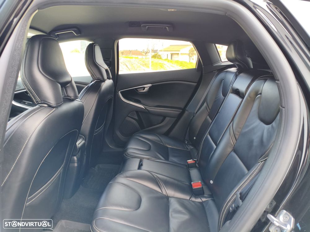 Volvo V40 D4 RDesign - 23