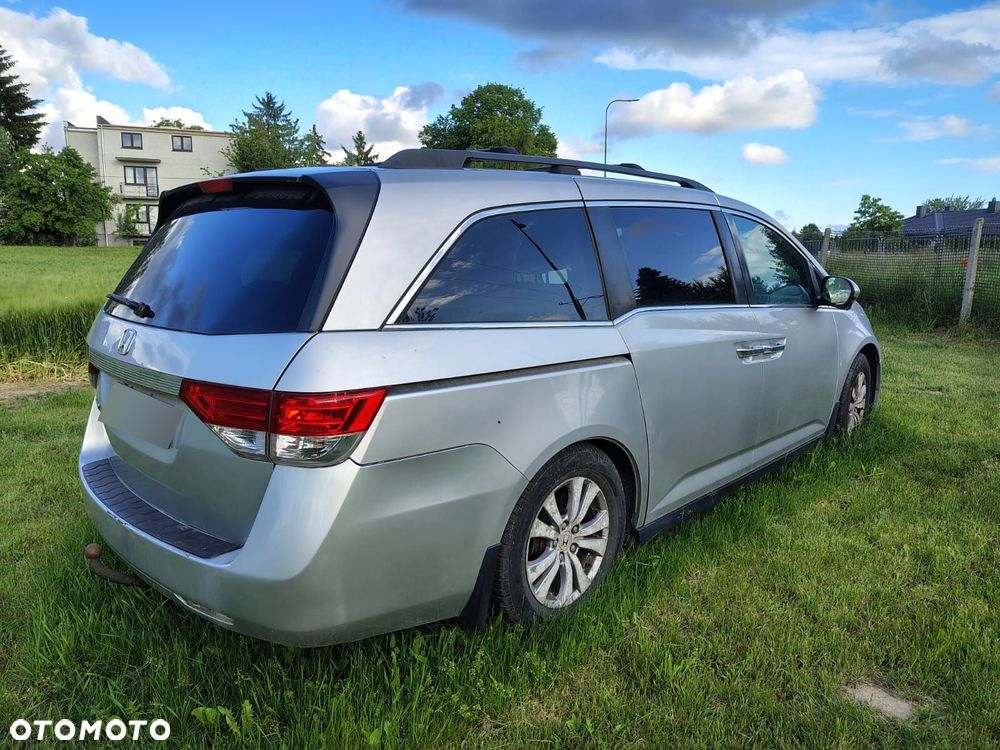 Honda Odyssey 3.5 LX - 8
