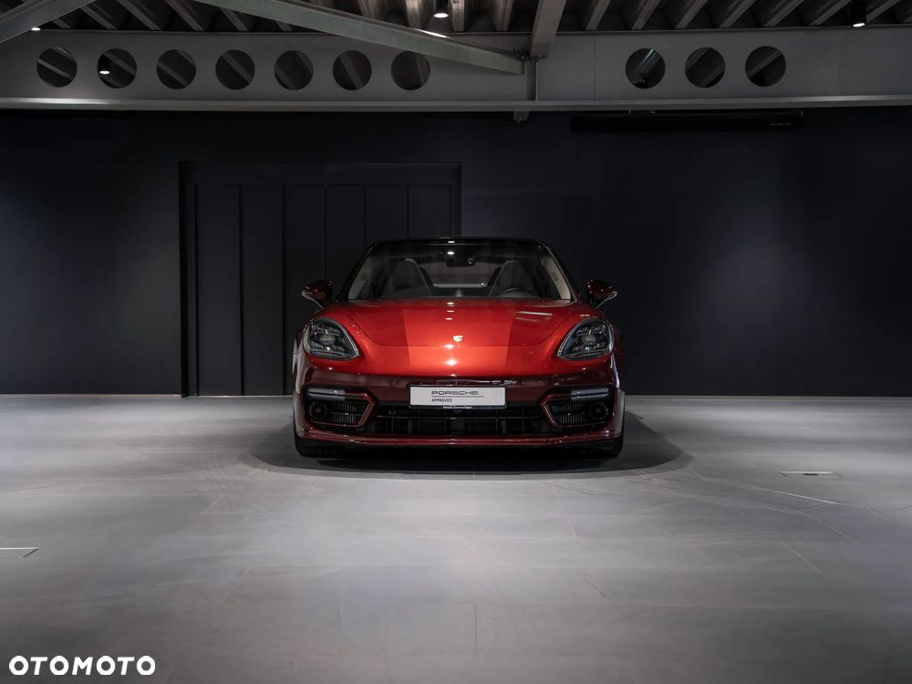 Porsche Panamera 4 E-Hybrid Platinum Edition - 8