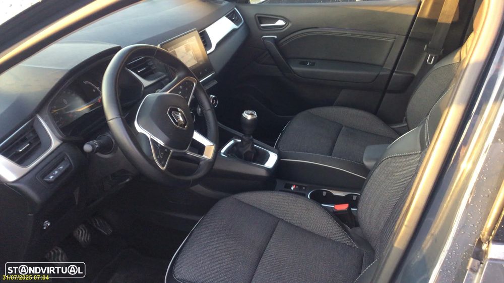 Renault Captur 1.0 TCe Techno Bi-Fuel - 5