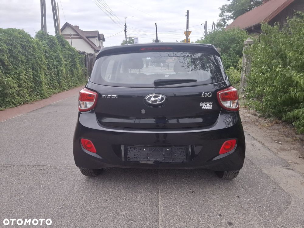 Hyundai i10 1.0 BlueDrive Premium - 9