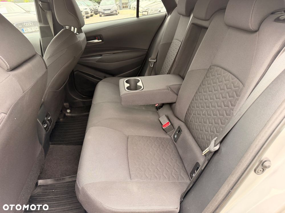 Toyota Corolla - 18