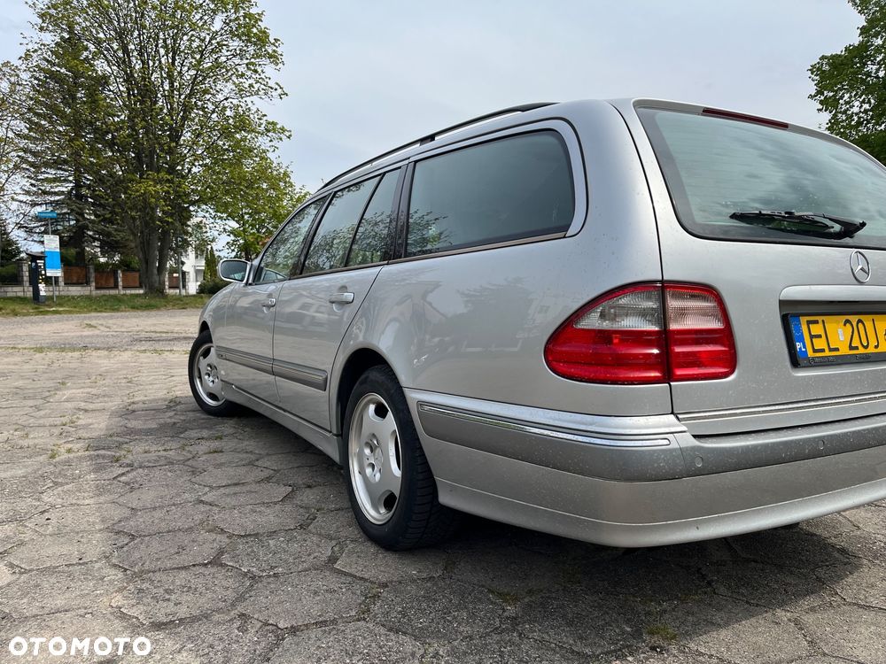Mercedes-Benz Klasa E - 3