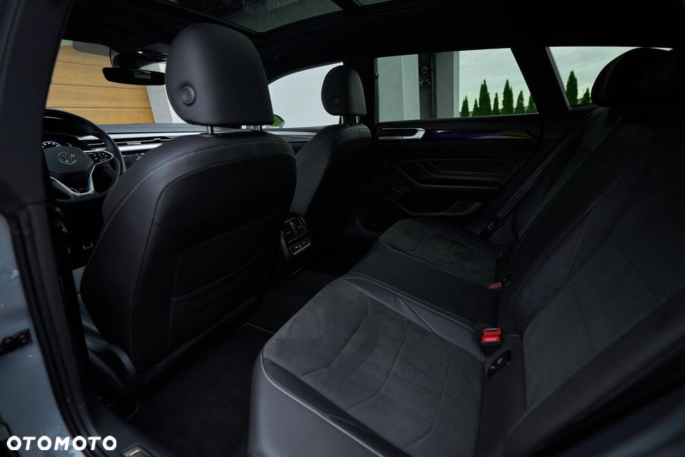 Volkswagen Arteon 2.0 TDI SCR R-Line DSG - 34