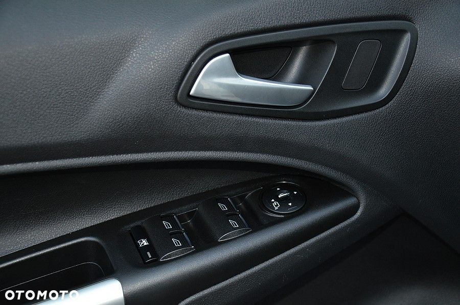 Ford Tourneo Connect Grand 1.6 TDCi Titanium - 35