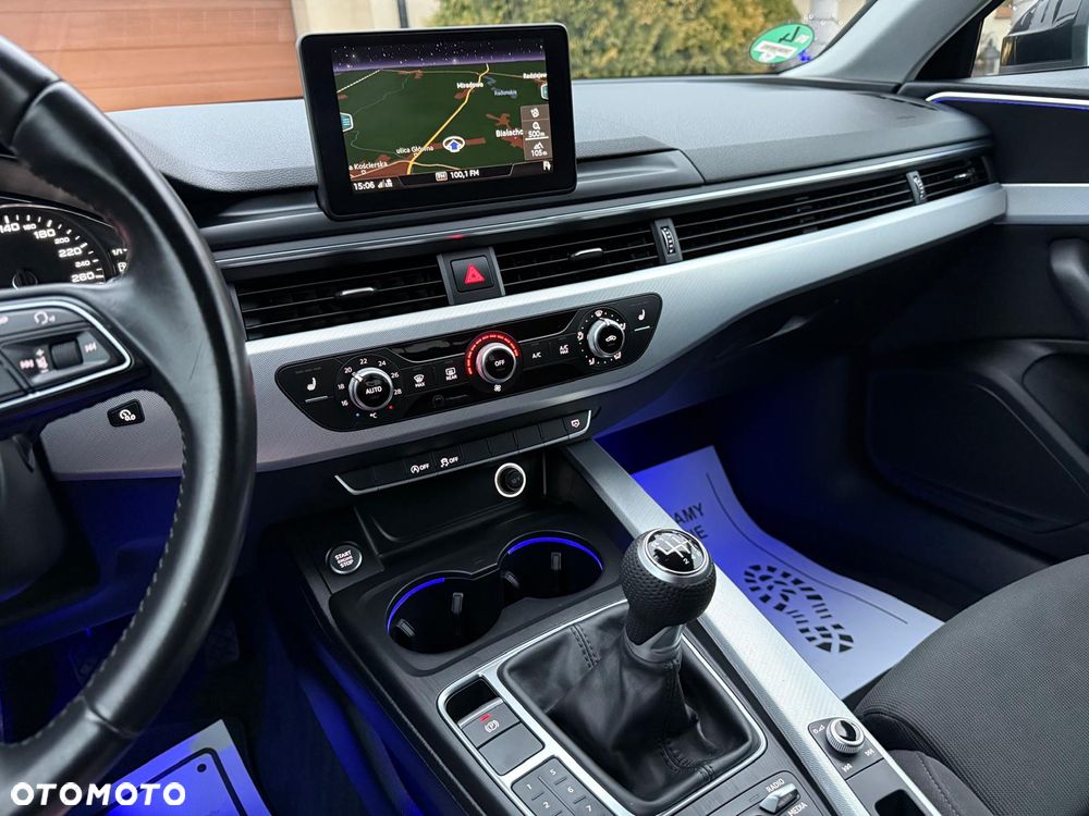 Audi A4 Avant 2.0 TDI DPF S line Sportpaket - 35