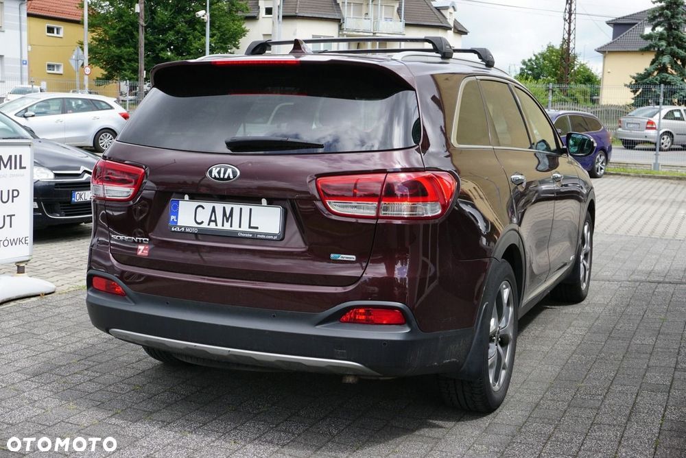 Kia Sorento - 4