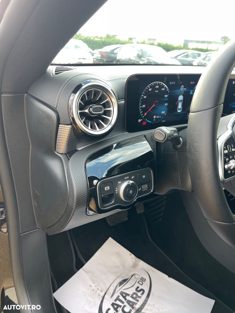 Mercedes-Benz CLA 200 d 8G-DCT - 30