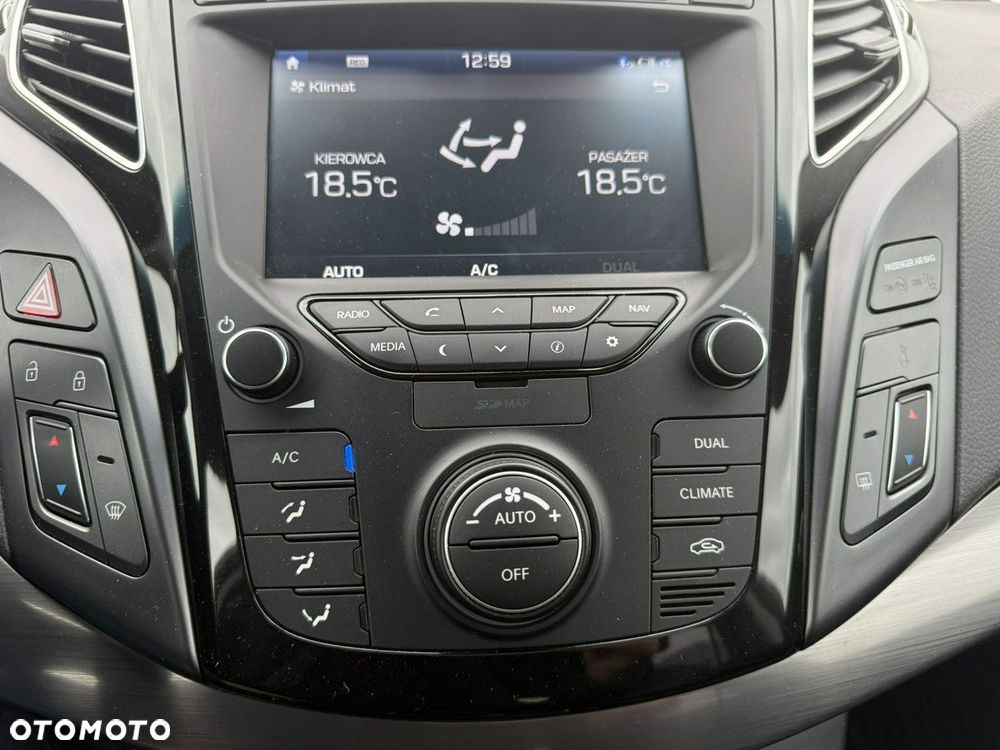 Hyundai i40 Kombi 1.7 CRDi Premium - 18