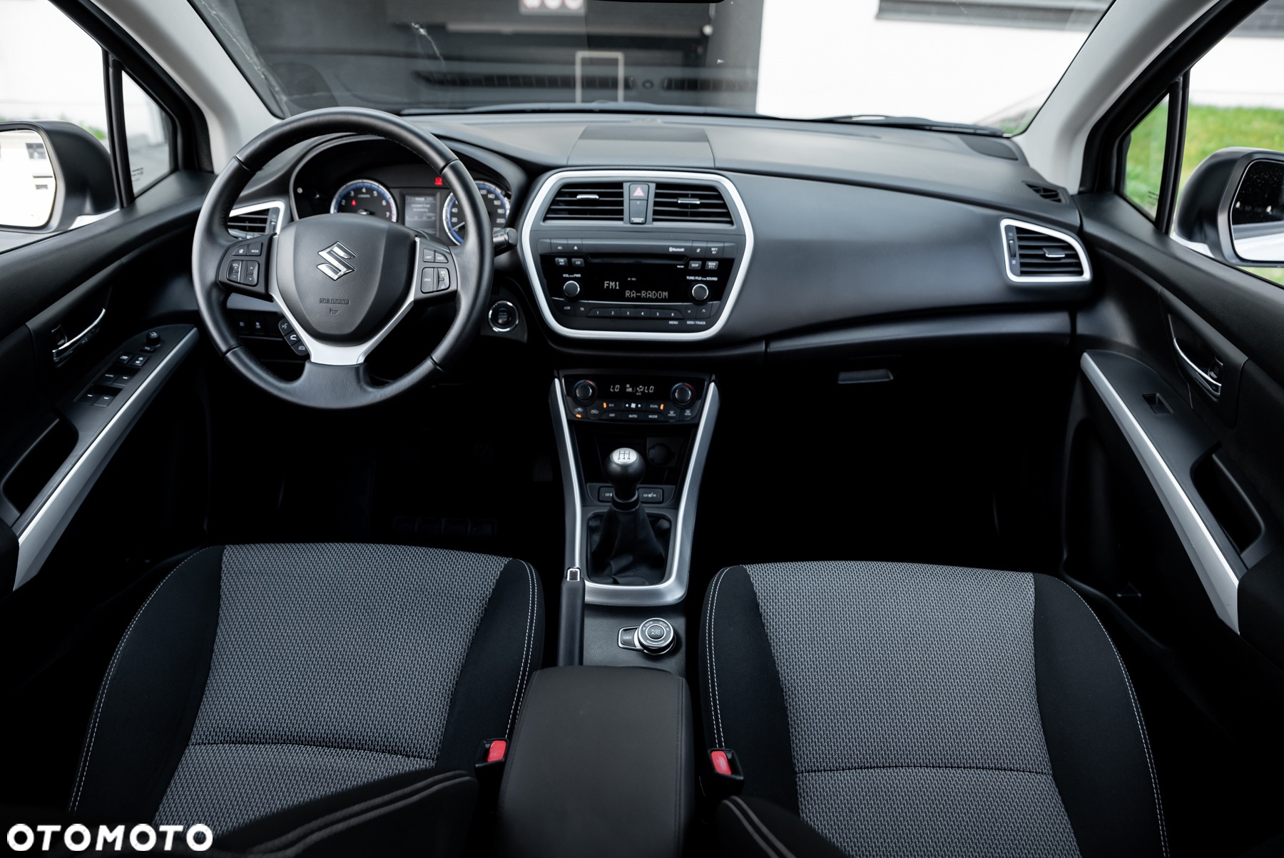 Suzuki SX4 S-Cross 1.6 VVT 4x4 Comfort - 26