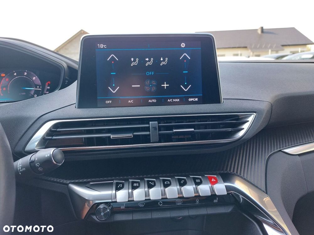 Peugeot 5008 1.5 BlueHDi Allure Pack S&S EAT8 - 23