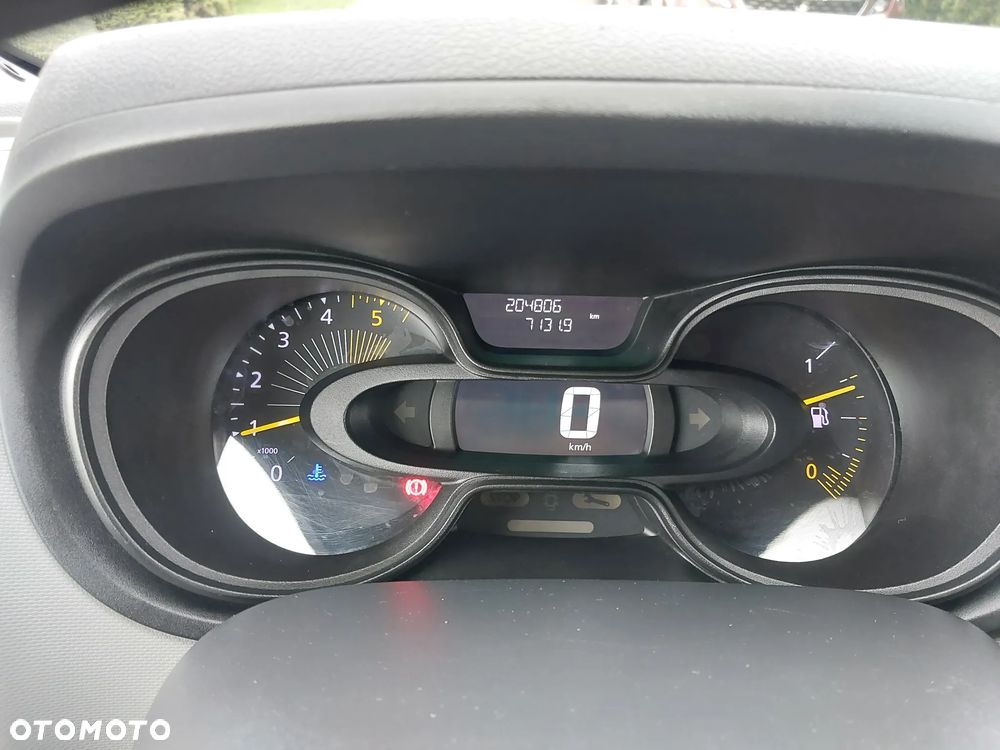Renault TRAFIC - 15