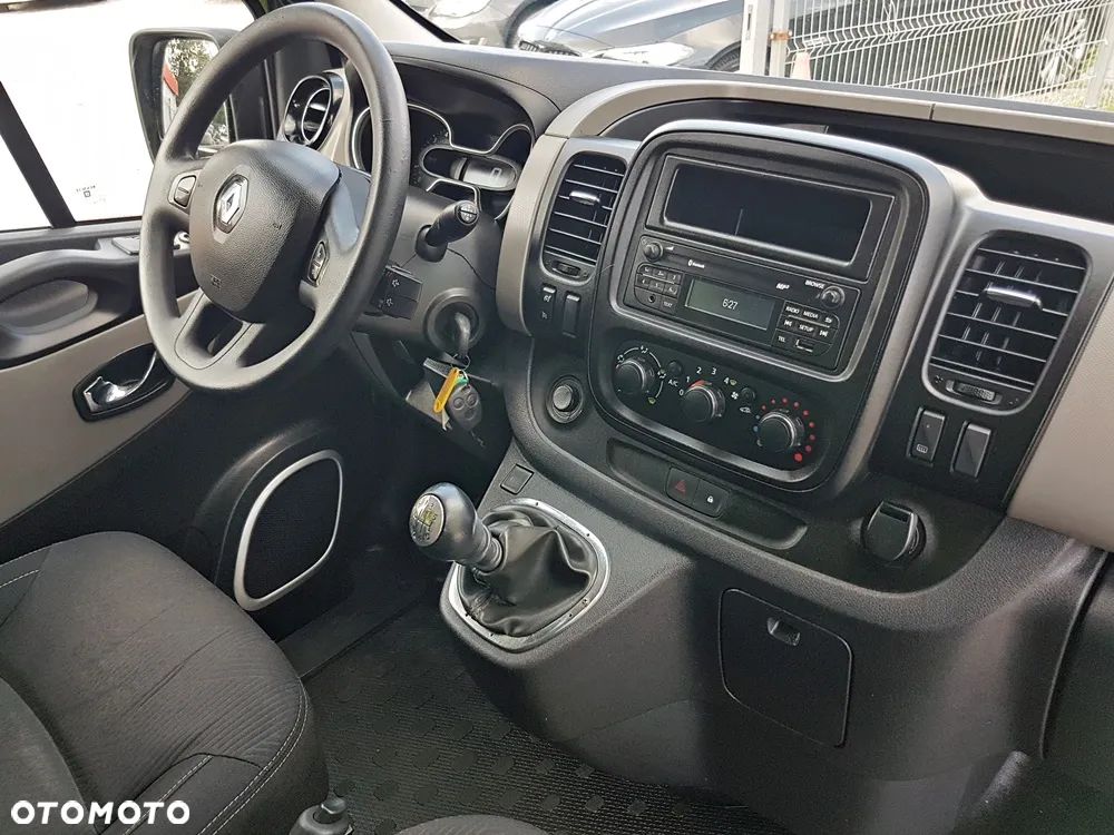 Renault TRAFIC - 28