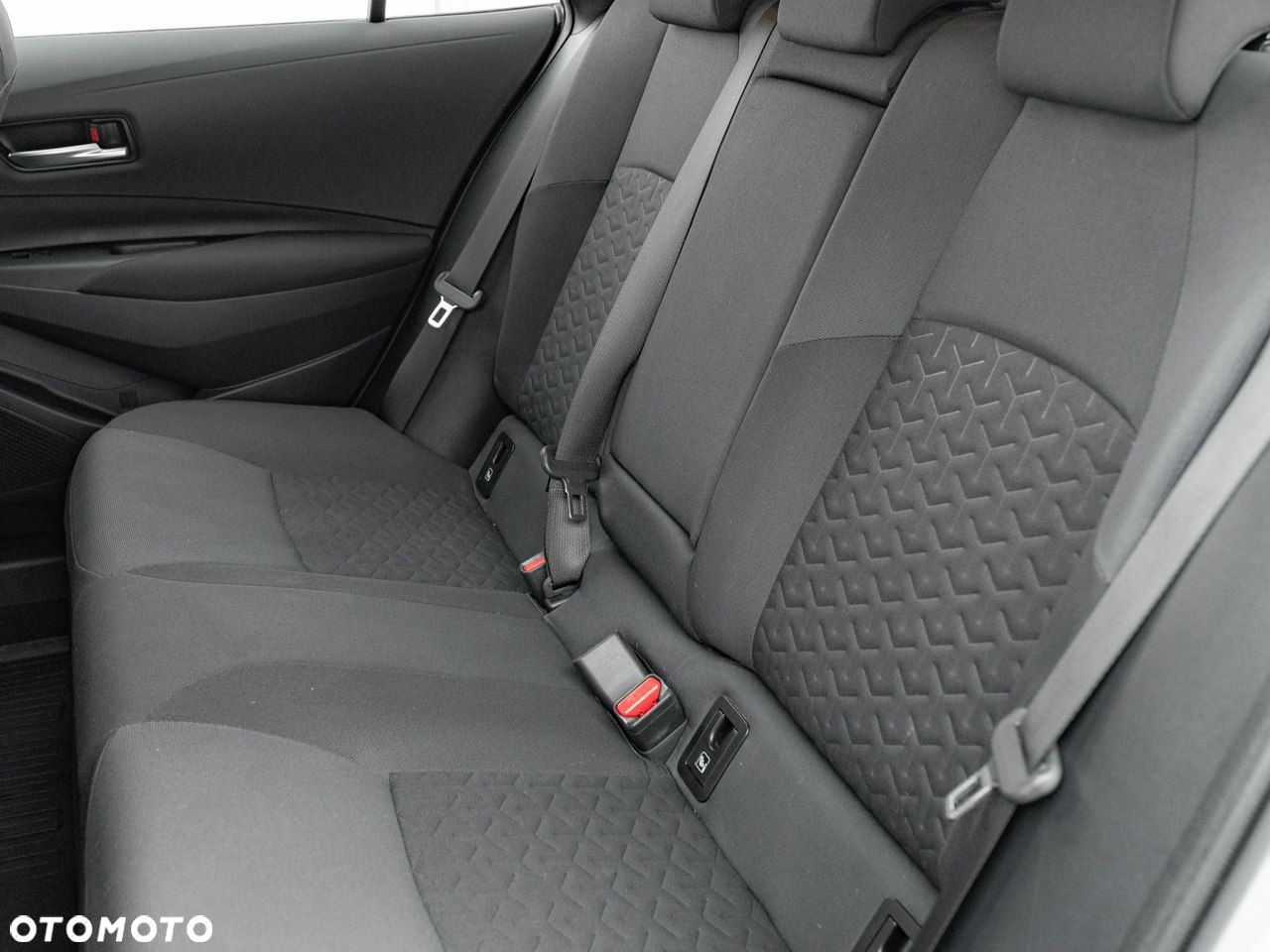 Toyota Corolla - 27