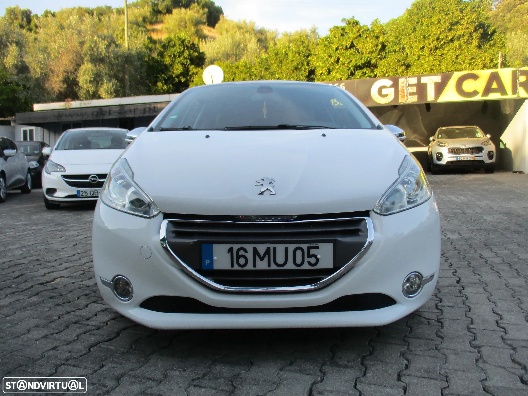 Peugeot 208 1.6 e-HDi Allure - 3