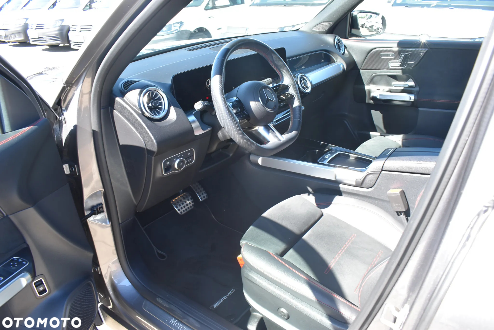 Mercedes-Benz GLB 200 d 4-Matic 8G-DCT - 9