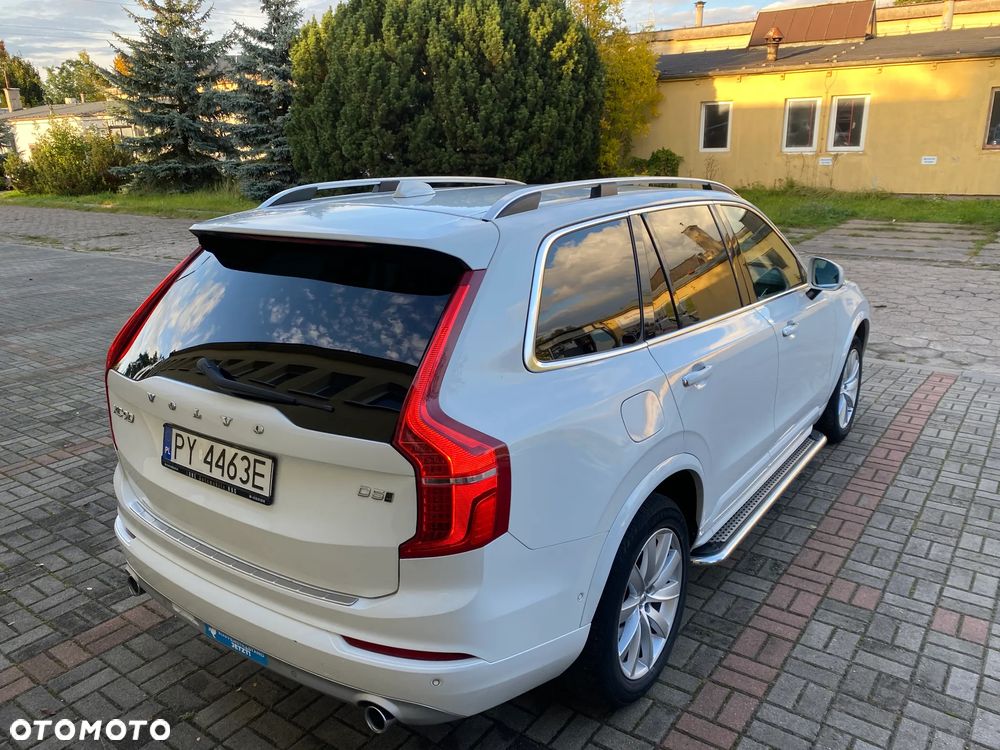 Volvo XC 90 D5 AWD Geartronic Momentum - 3