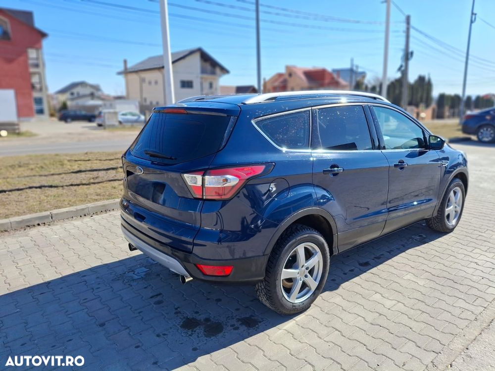 Ford Kuga 1.5 EcoBoost 2WD Trend - 2