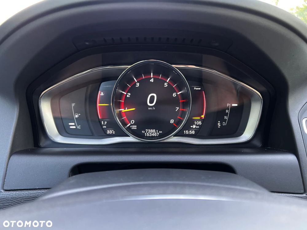 Volvo XC 60 T5 AWD Geartronic Momentum - 9