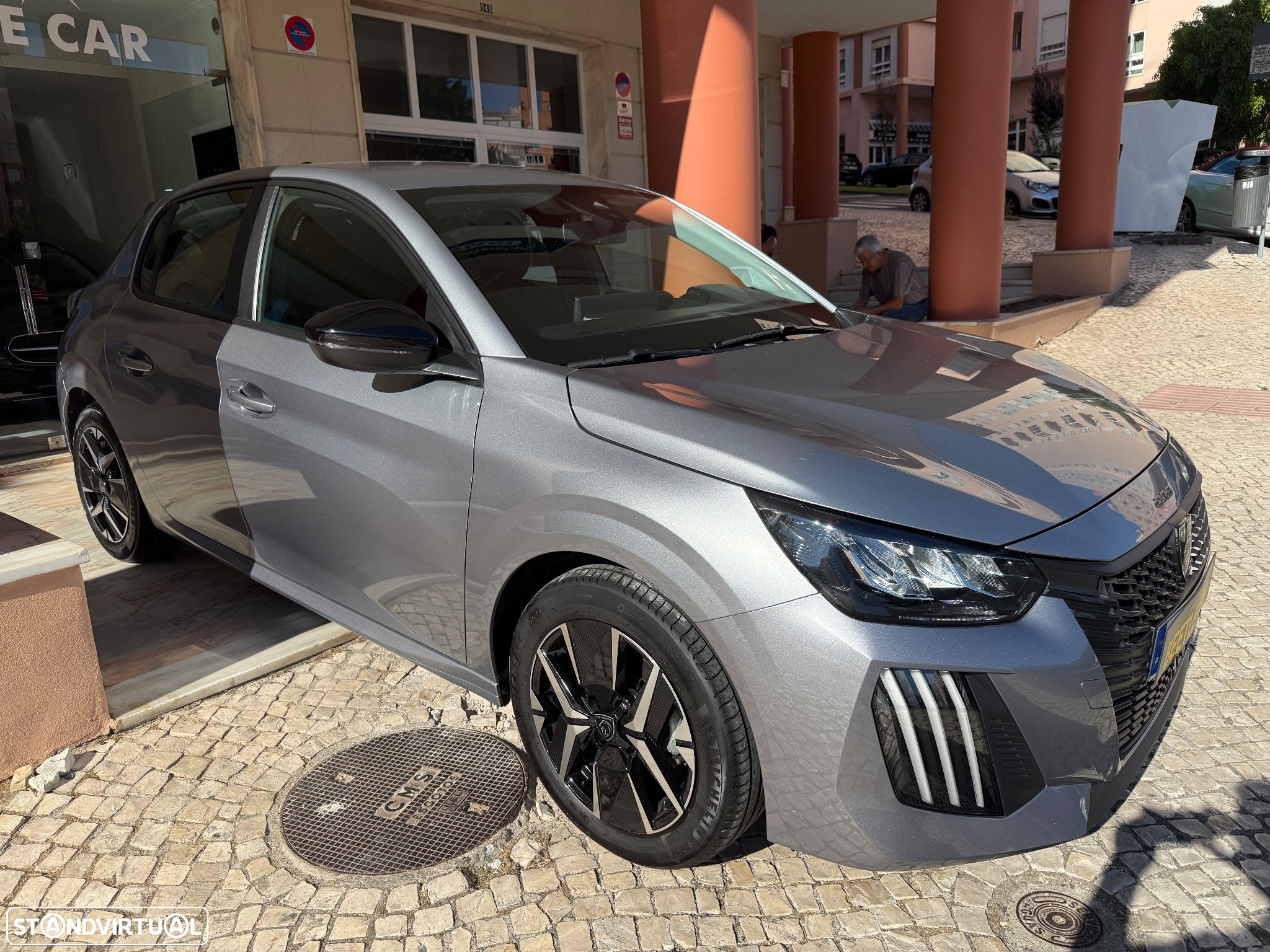 Peugeot 208 1.2 PureTech Active Pack - 9