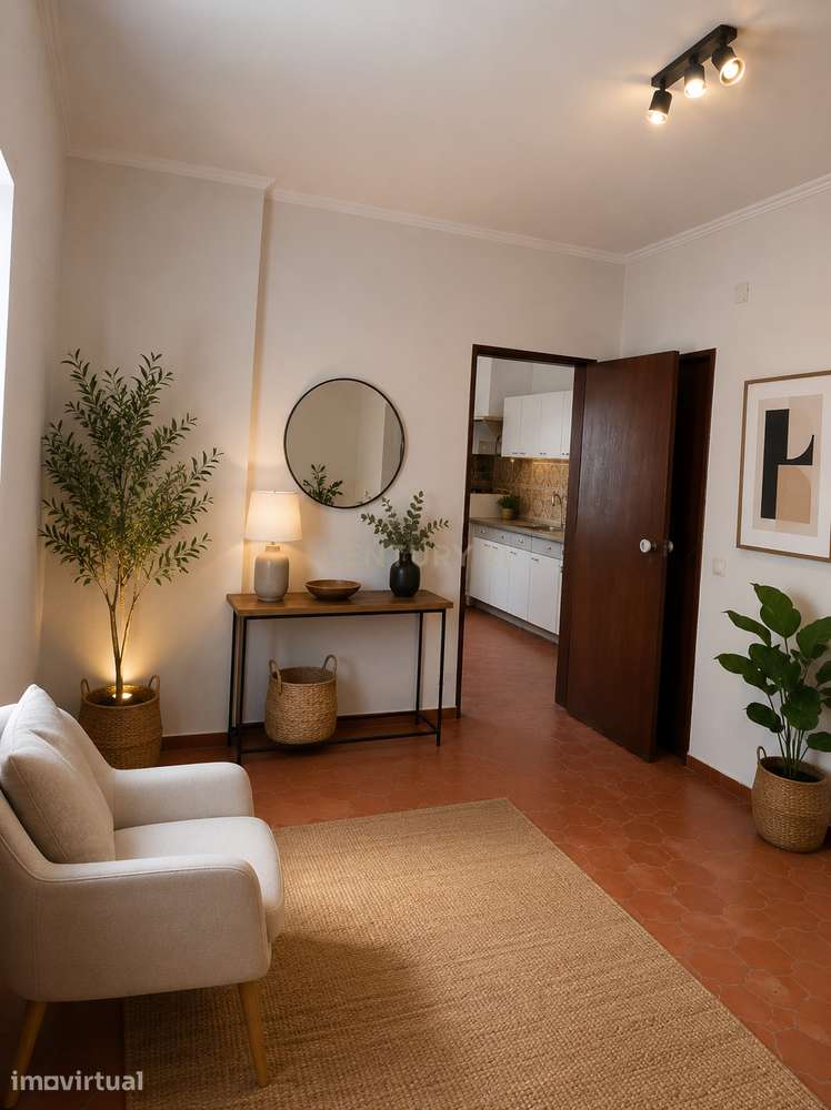 **Moradia térrea para remodelar nas Quintinhas – Charneca da Caparica - Grande imagem: 5/25