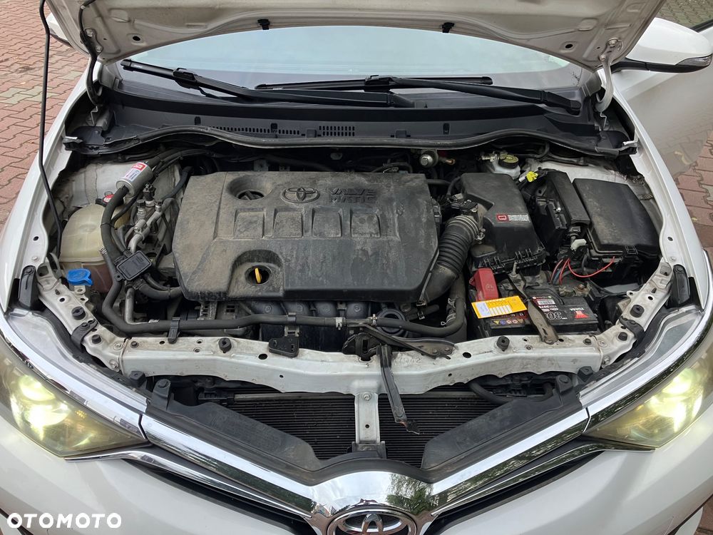 Toyota Auris 1.6 Active - 5
