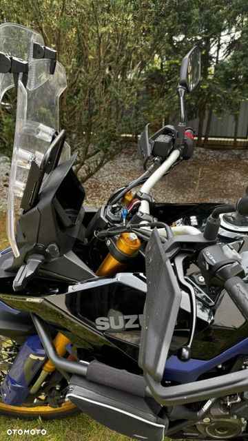 Suzuki V-STROM - 11