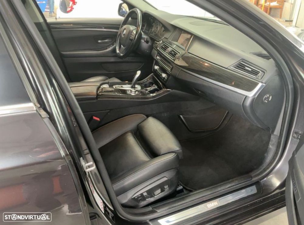 BMW 520 d Line Luxury Auto - 5