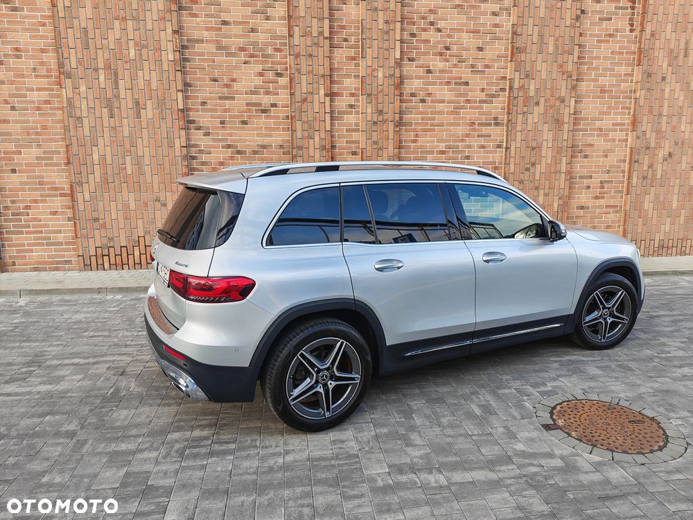 Mercedes-Benz GLB 200 4-Matic AMG Line 8G-DCT - 7