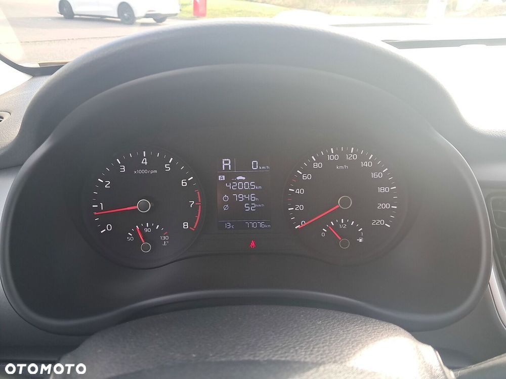 Kia Stonic 1.2 M - 27