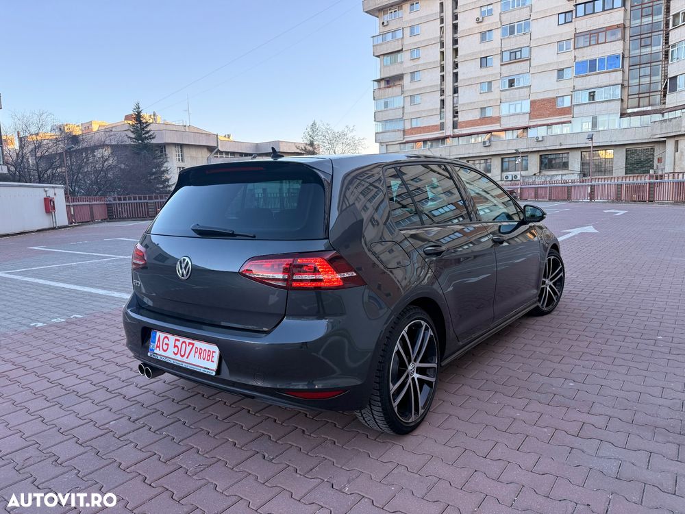 Volkswagen Golf GTD (BlueMotion Technology) DSG - 4