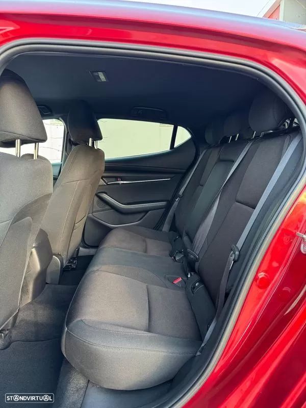 Mazda 3 Hatchback — fotografia 13