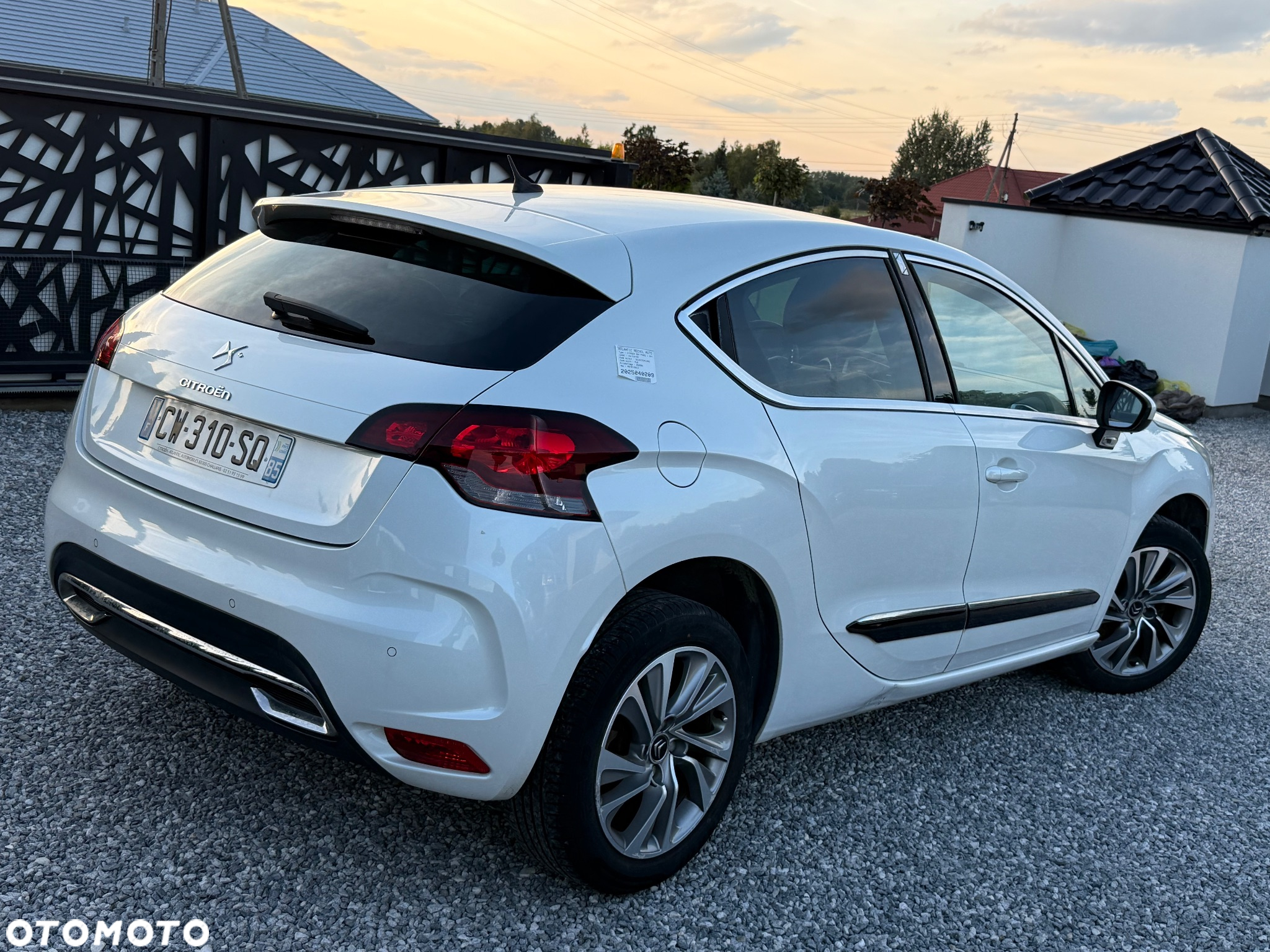 Citroën DS4 2.0 BlueHDi SoChic S&S - 3