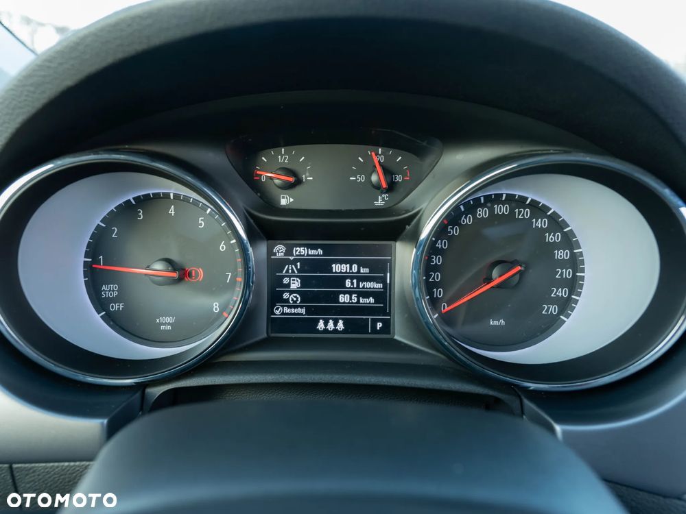 Opel Astra 1.4 T Edition S&S - 25