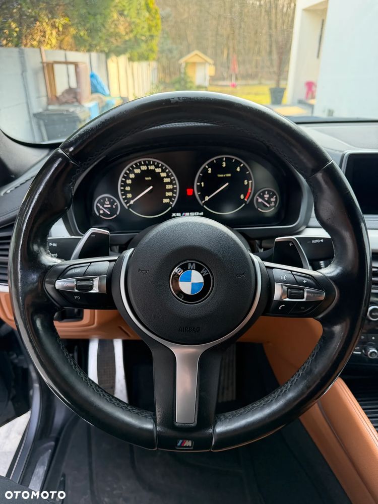 BMW X6M - 12