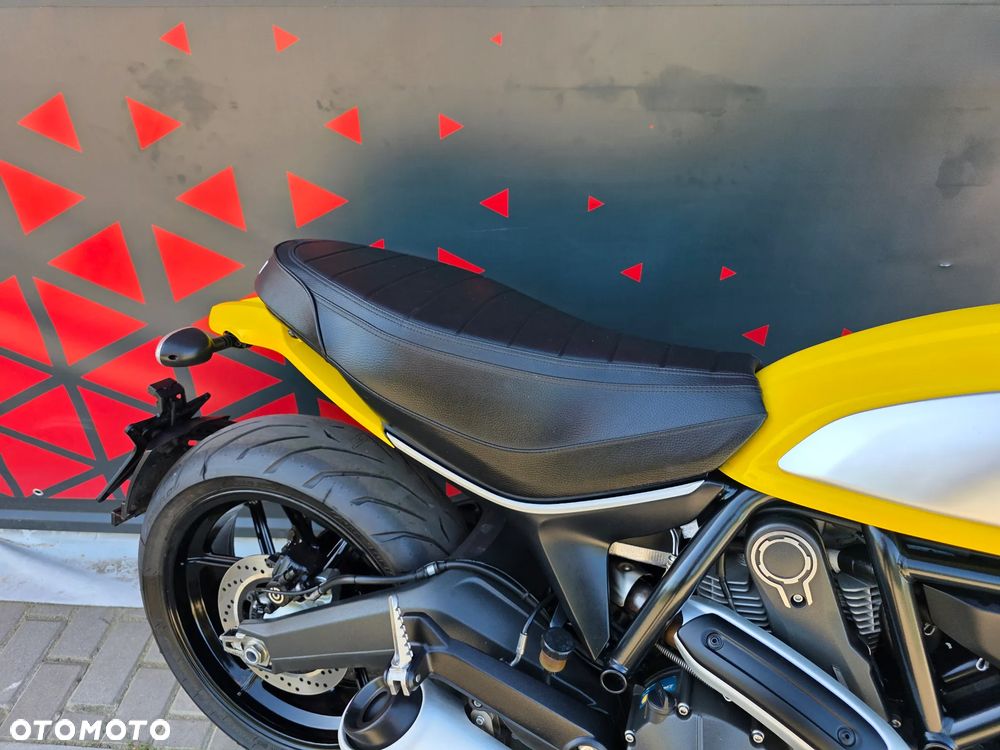Ducati Scrambler - 24