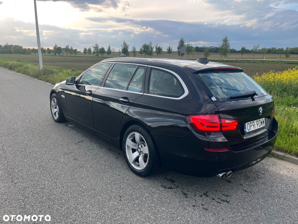 BMW Seria 5 520d - 4