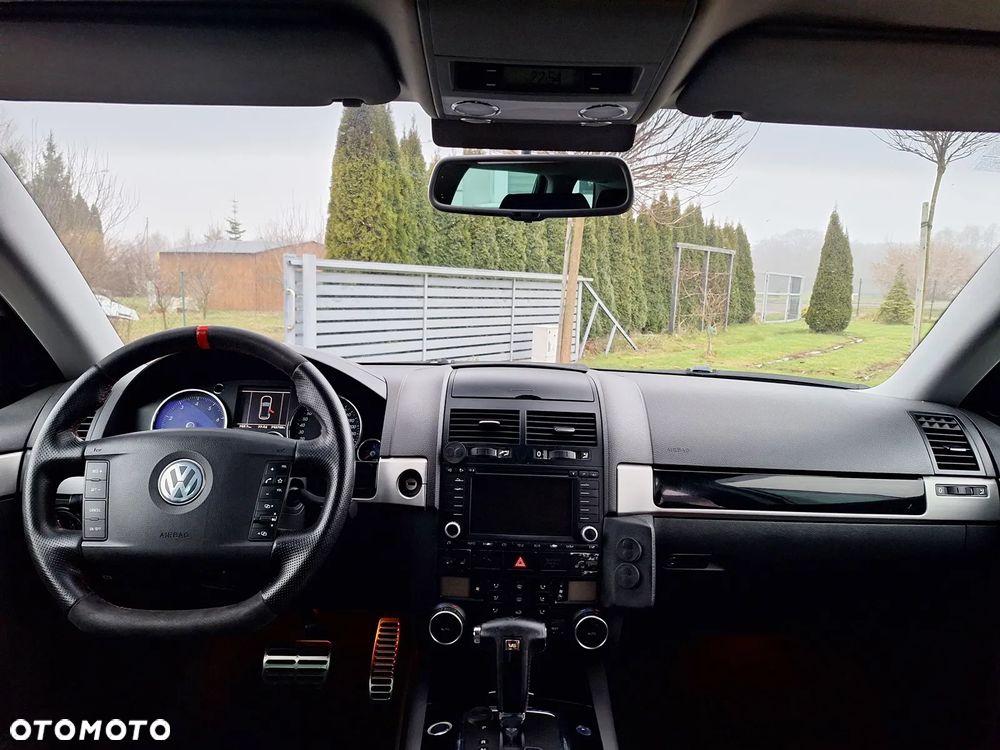 Volkswagen Touareg 4.2 V8 Automatik Individual - 31