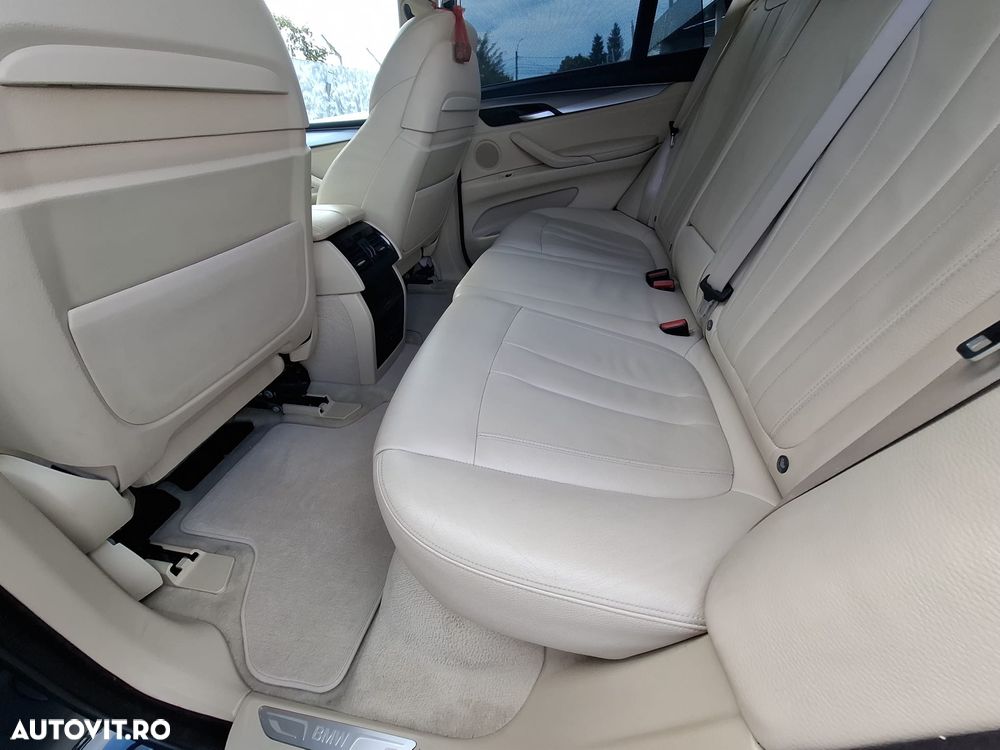BMW X5 xDrive30d - 19