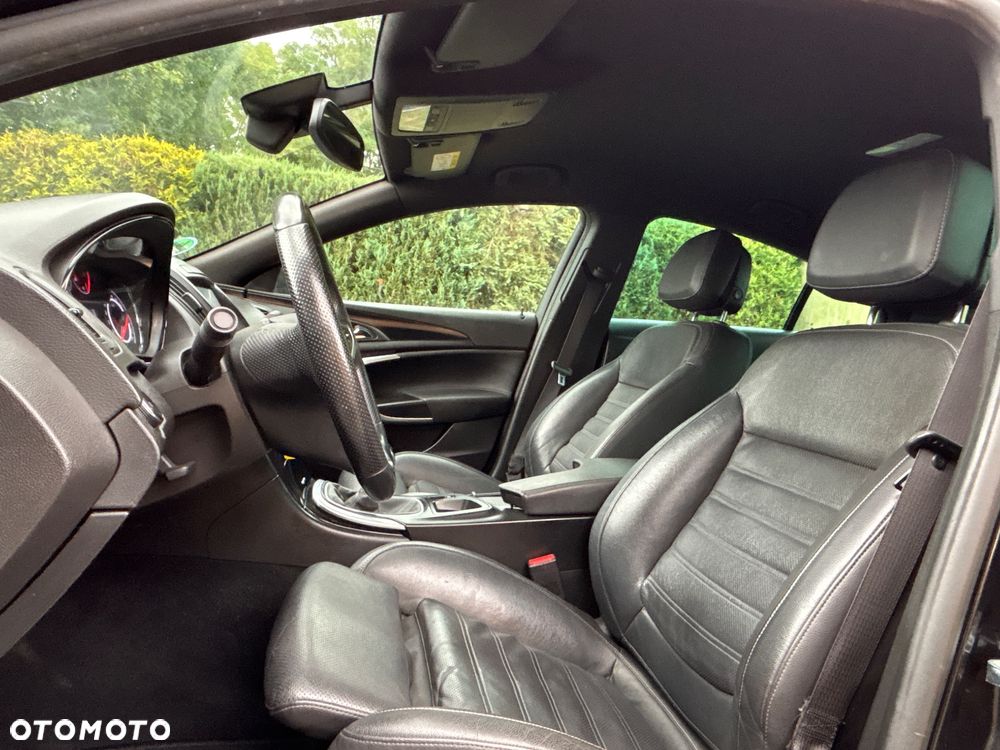 Opel Insignia 2.0 T Cosmo S&S - 36