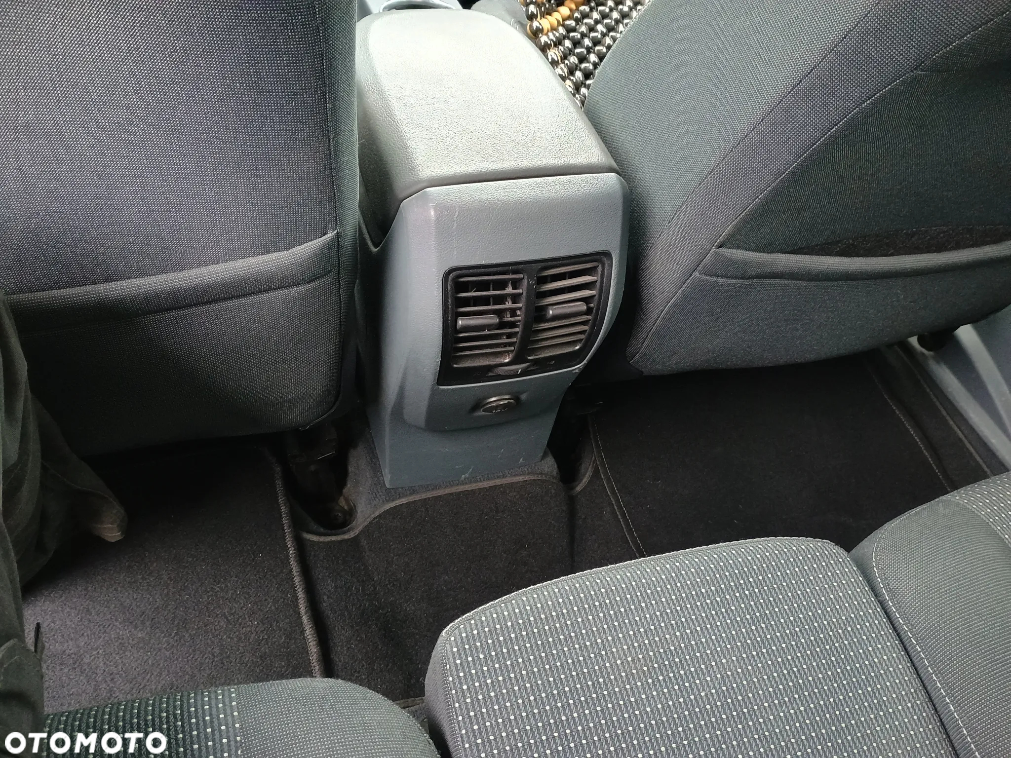 Ford C-MAX - 25