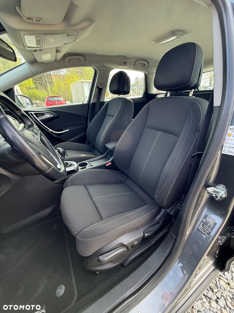 Opel Astra 1.4 Turbo Sport - 9