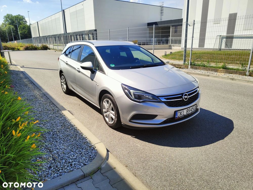 Opel Astra 1.4 Turbo Start/Stop Business - 2
