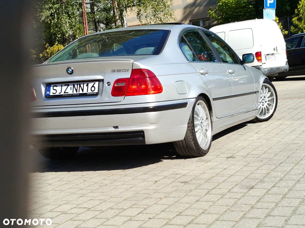 BMW Seria 3 - 14